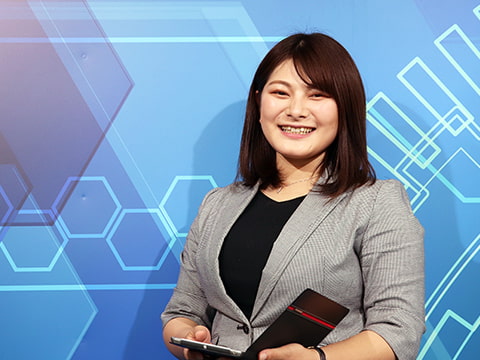 総務課　 三次 妃織